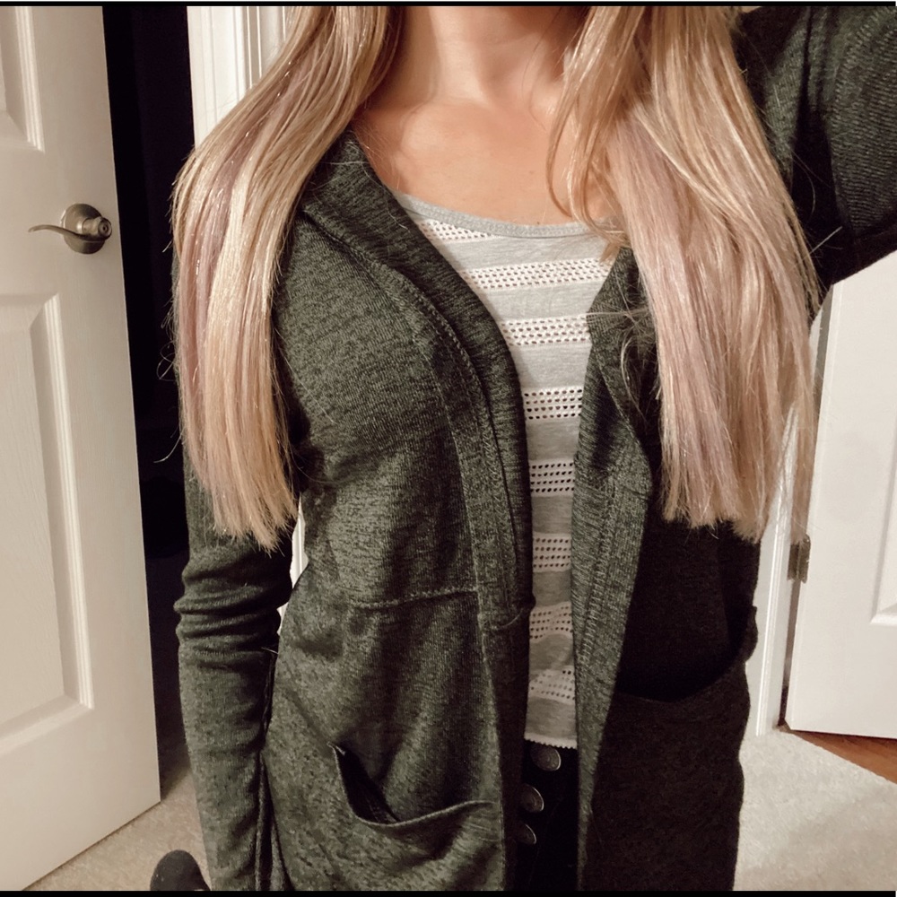 Hunter green sweater